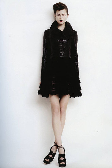 azzedinealaiaspring2009lookbookphotowillyvanderperrestylistjoemckennamodelkasiastrusswomenmanagementnewyorkblog4preview